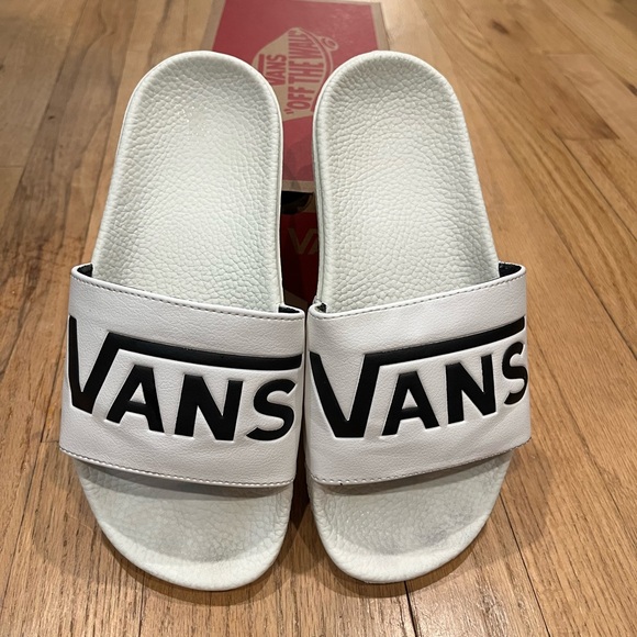 VANS slide one marshmallo sandals size 6 EUC - Picture 2 of 8